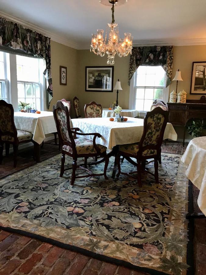 A Butlers Manor Bed and Breakfast Southampton Eksteriør billede
